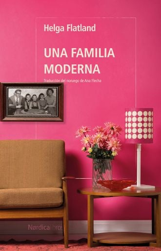 UNA FAMILIA MODERNA (Nuevo) | HELGA FLATLAND